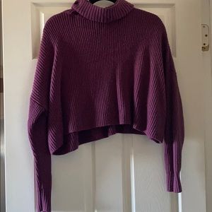 Never worn Maroon knit crop top
